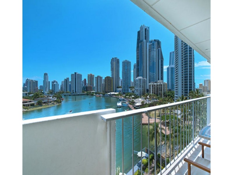 71/30 Watson Esplanade, Surfers Paradise QLD 4217