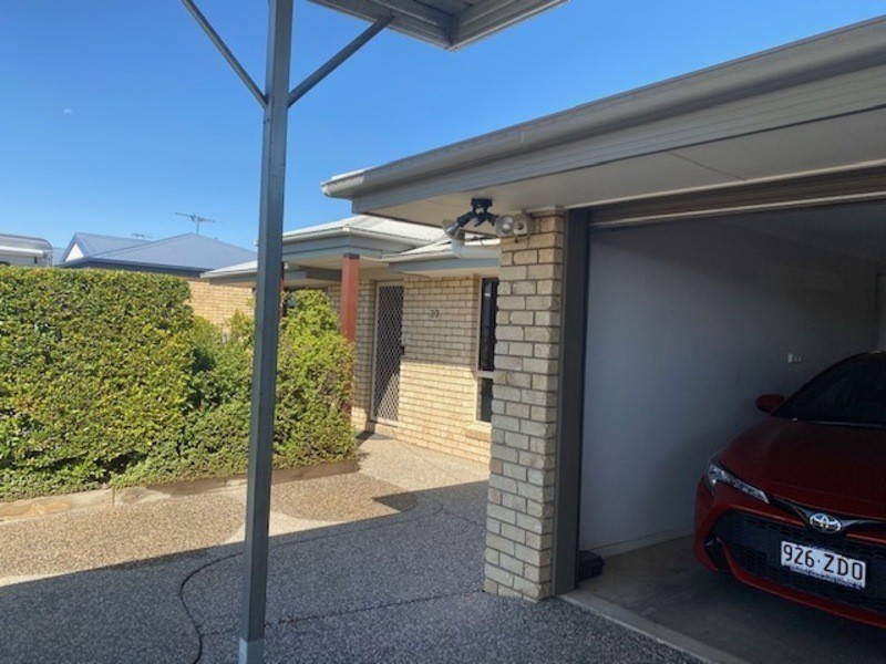 33 Mayfair Drive, Emerald QLD 4720