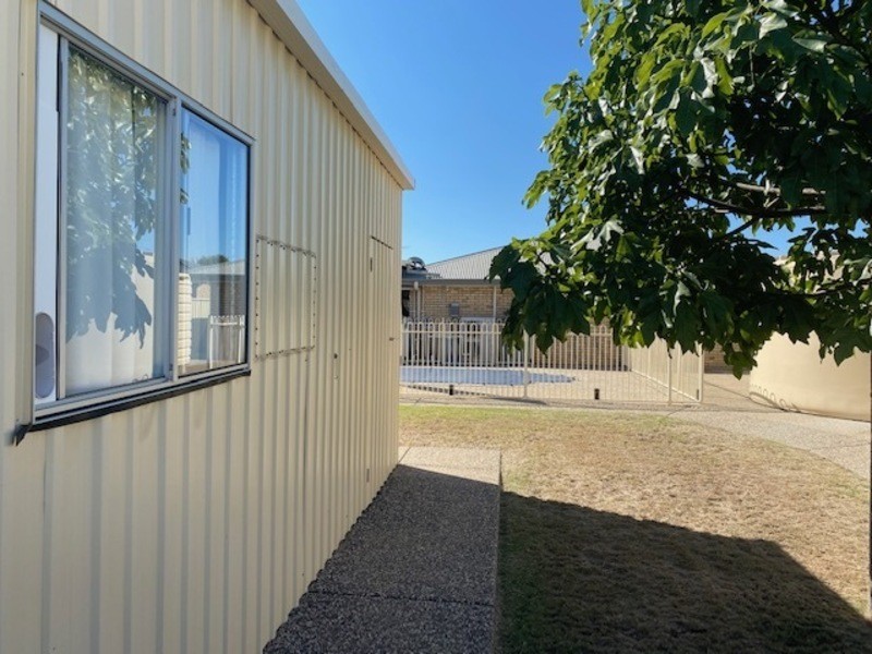 33 Mayfair Drive, Emerald QLD 4720