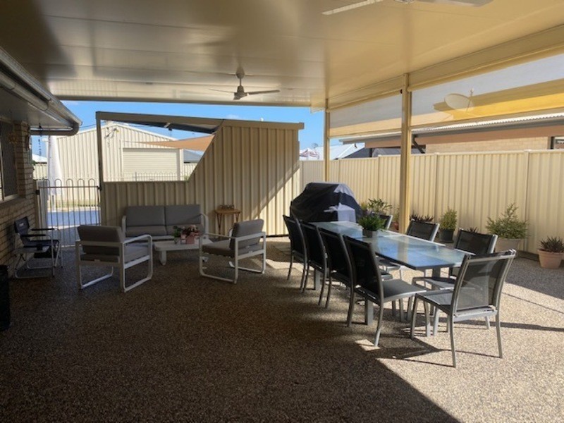 33 Mayfair Drive, Emerald QLD 4720