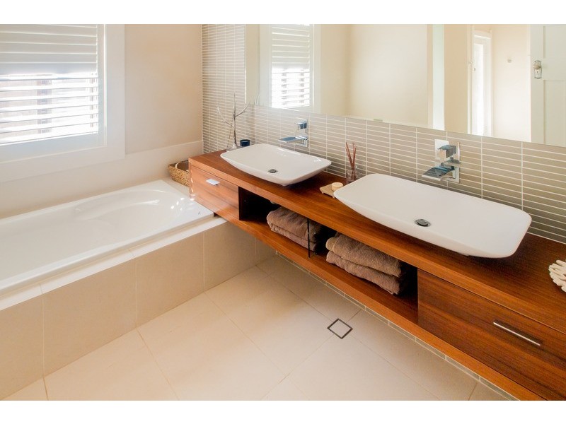 16 McLean Avenue, Chatswood NSW 2067