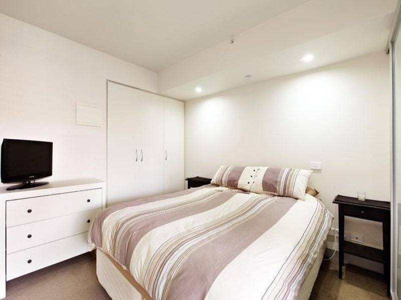 15/127 Grey Street, St Kilda VIC 3182