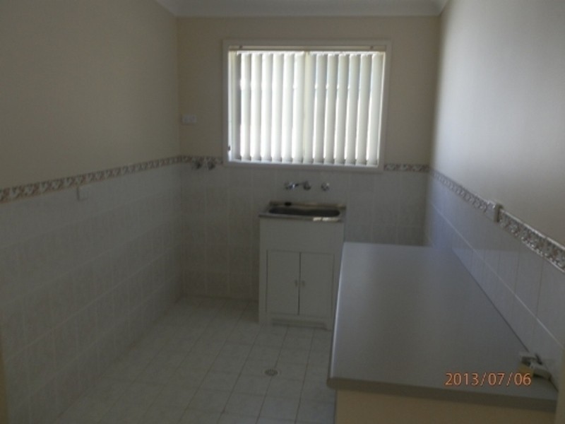 8 Chelmsford Road E, Lake Haven NSW 2263