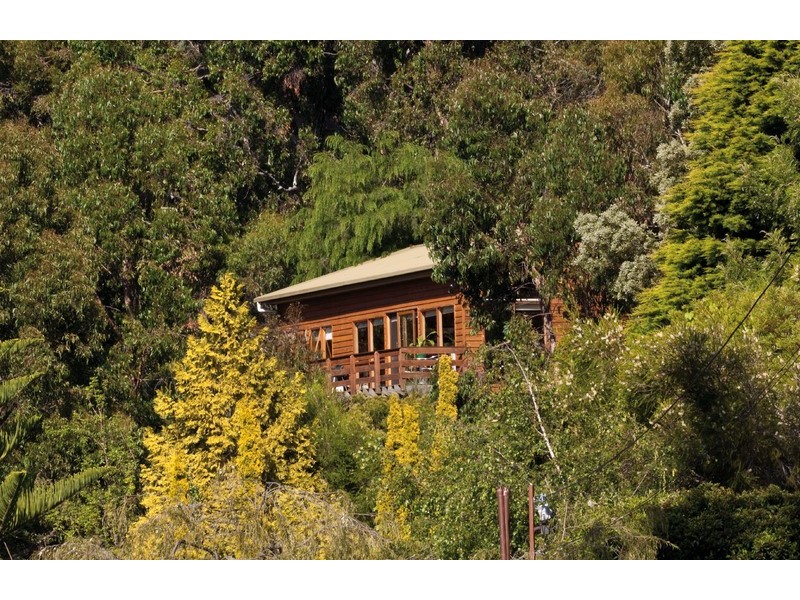 65 Liverpool Crescent, West Hobart TAS 7000