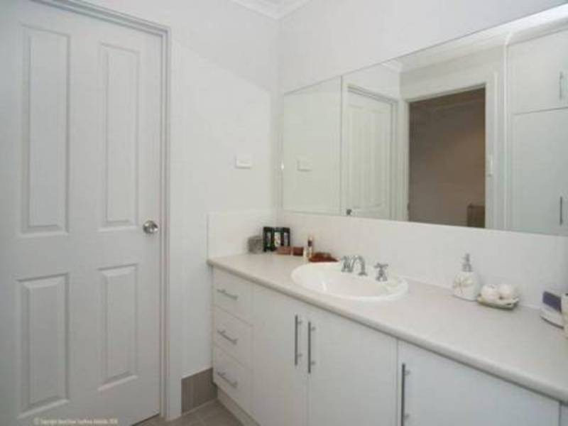 19 Flagpole Street, Seaford Meadows SA 5169