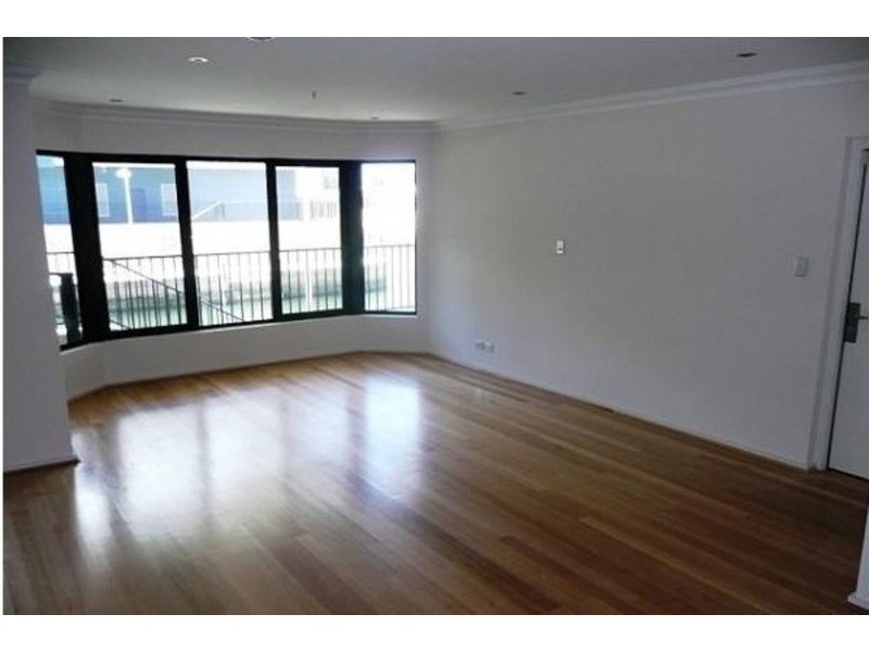 1/6 Treviso Mews, Mandurah WA 6210