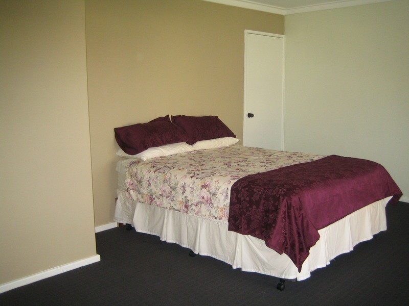 3 Theydon Grove, Two Rocks WA 6037