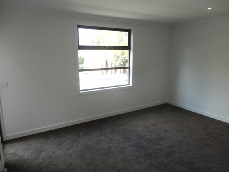 1/234 Arthur Street, Fairfield VIC 3078