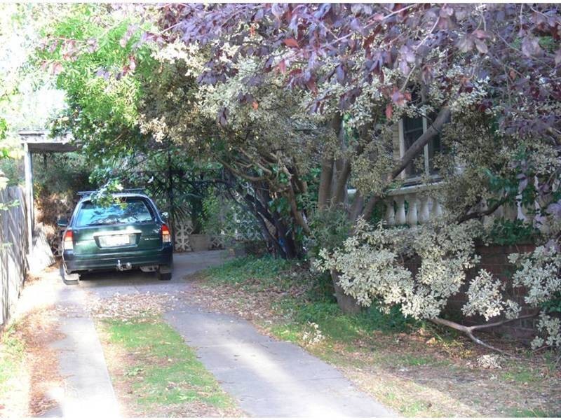 60 Panoramic Grove, Glen Waverley VIC 3150