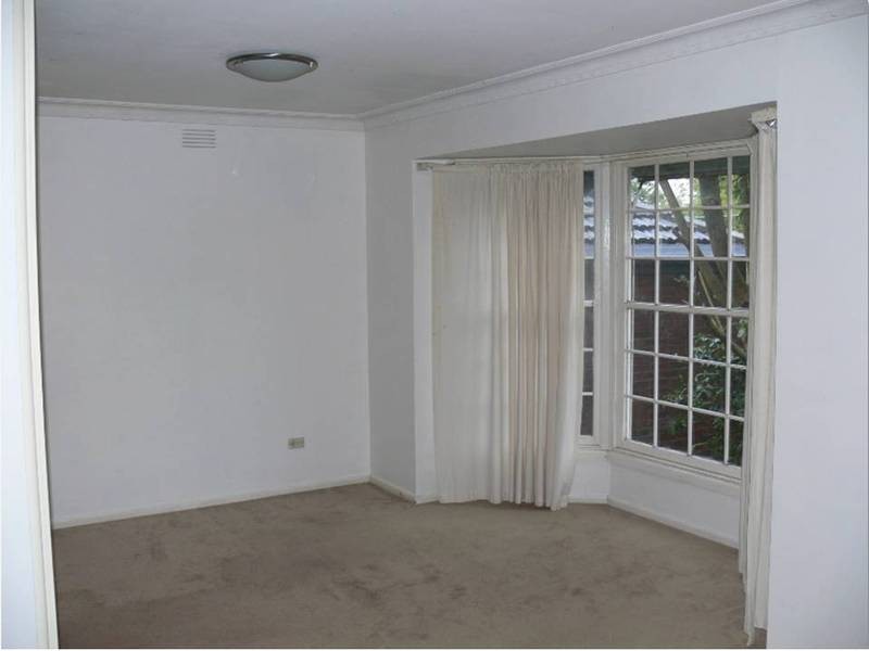 60 Panoramic Grove, Glen Waverley VIC 3150