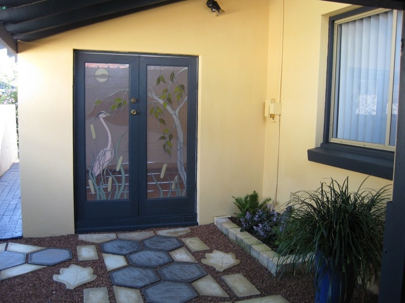 10  Parsons Ave, Manning WA 6152