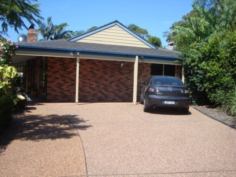 5 Yellow Box Close, Caves Beach NSW 2281