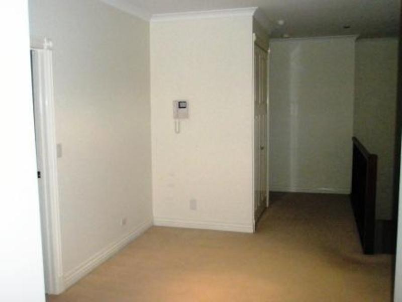 16 Fisher Street, Malvern East VIC 3145