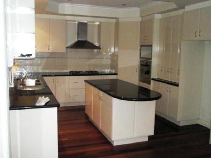 16 Fisher Street, Malvern East VIC 3145