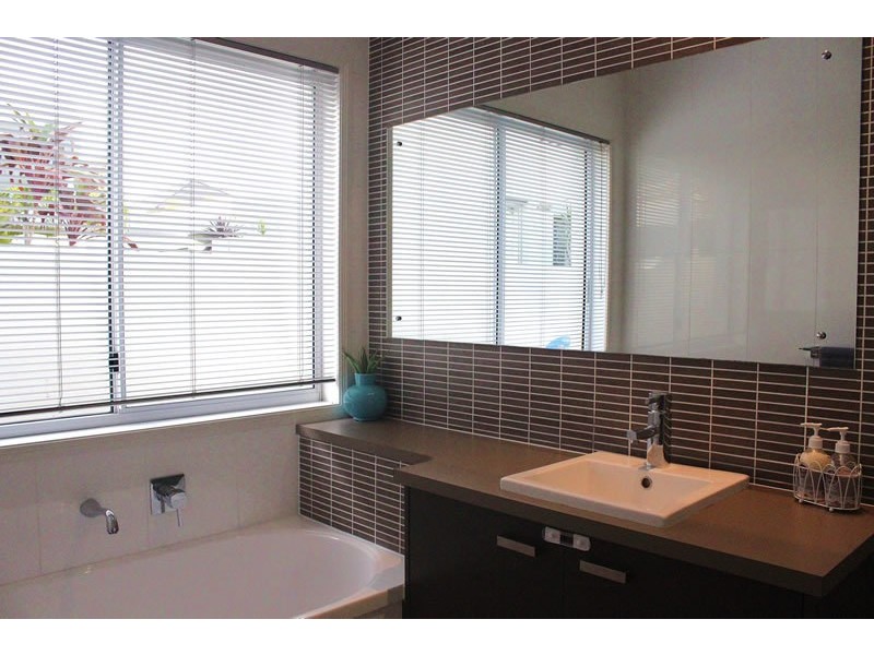 4 Columba Place, Pelican Waters QLD 4551