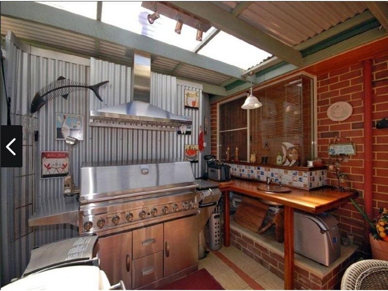 10 St Pierre Circuit, Currambine WA 6028