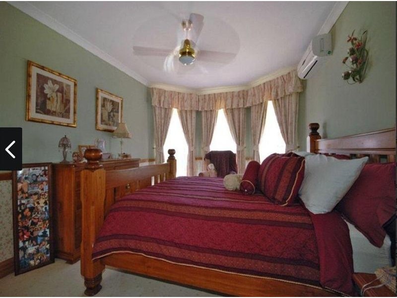 10 St Pierre Circuit, Currambine WA 6028