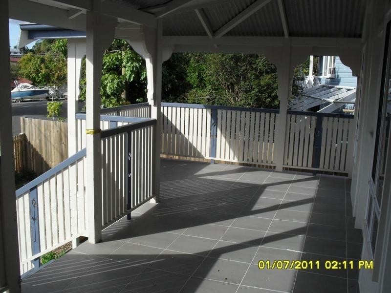 4   Bridge st, Red Hill QLD 4059