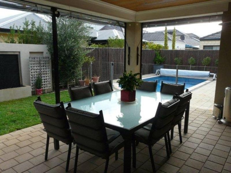 18 Toscana Way, Stirling WA 6021