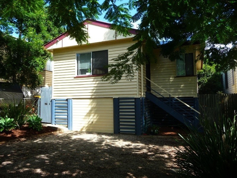 21 Paris Avenue, Morningside QLD 4170