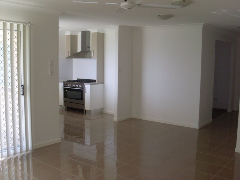 5 Doogal Court, Redbank Plains QLD 4301