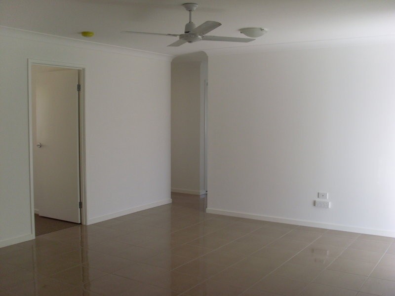 5 Doogal Court, Redbank Plains QLD 4301
