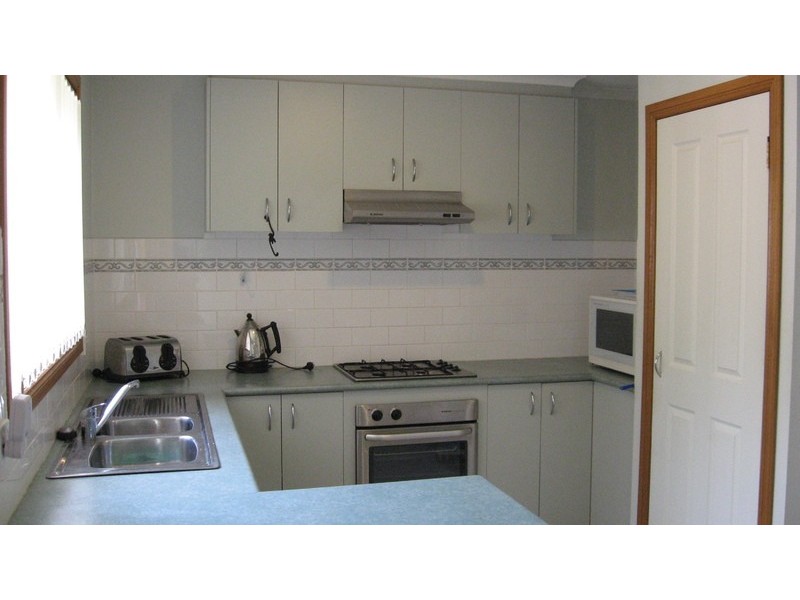 1A  Burnett Crt, Altona Meadows VIC 3028