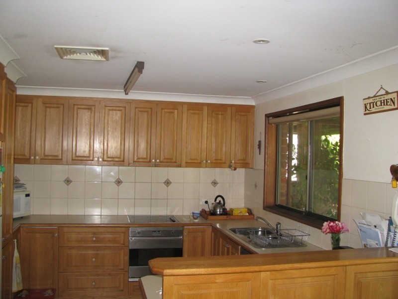 35 Alder Road, Lake Albert NSW 2650