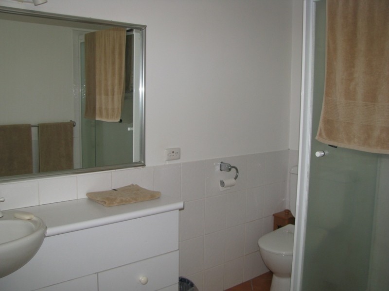 35 Alder Road, Lake Albert NSW 2650