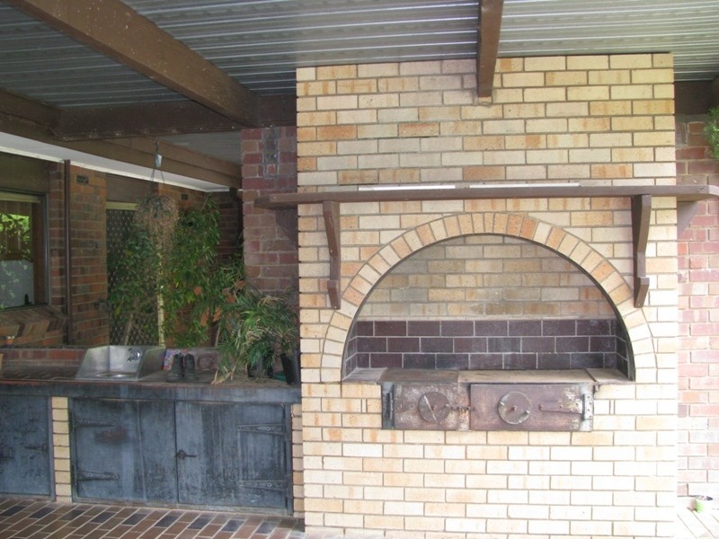 35 Alder Road, Lake Albert NSW 2650