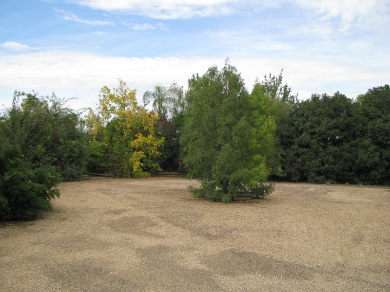 35 Alder Road, Lake Albert NSW 2650