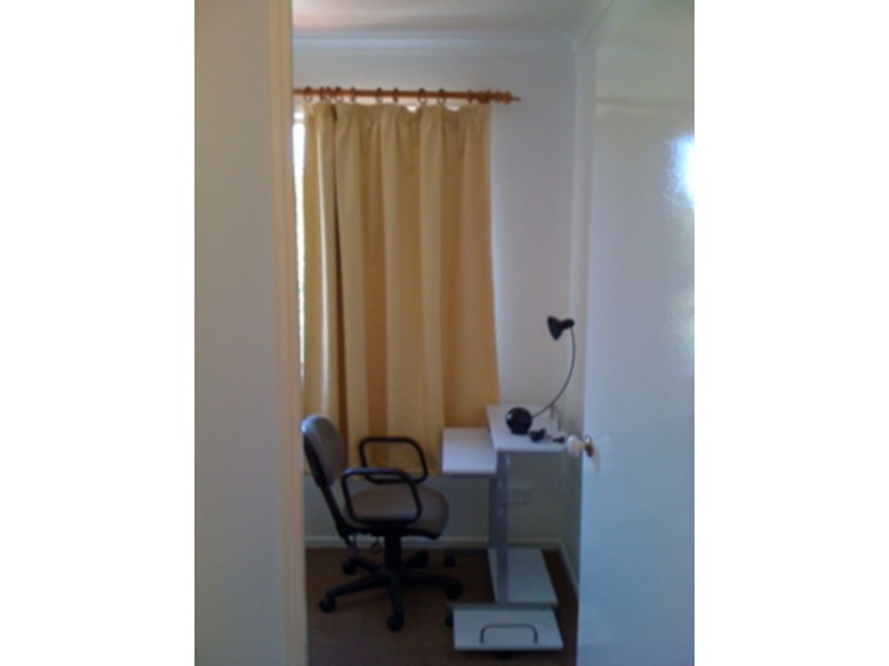 29/13 Bridge St, Redbank QLD 4301