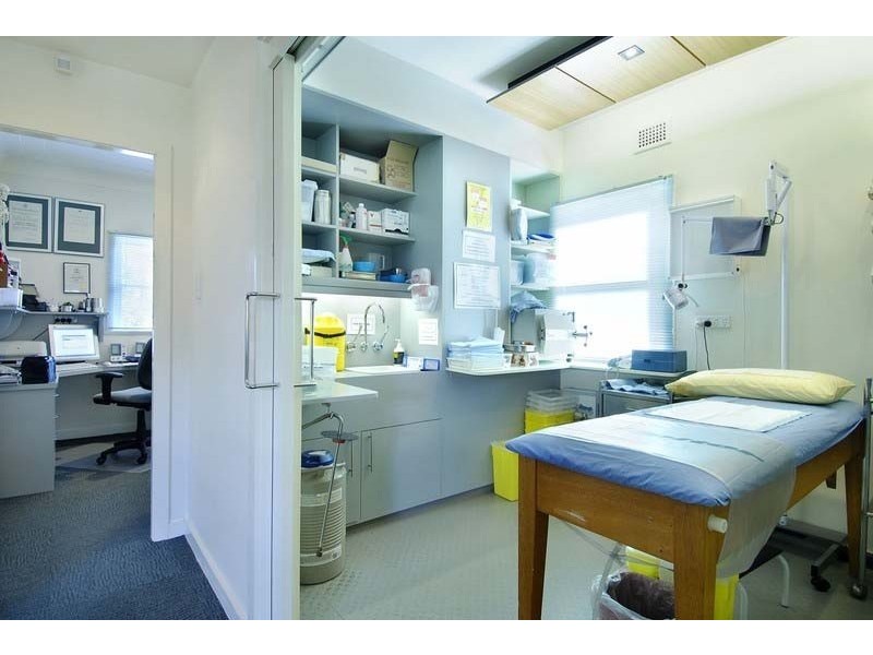 77 Cecil Ave, Castle Hill NSW 2154