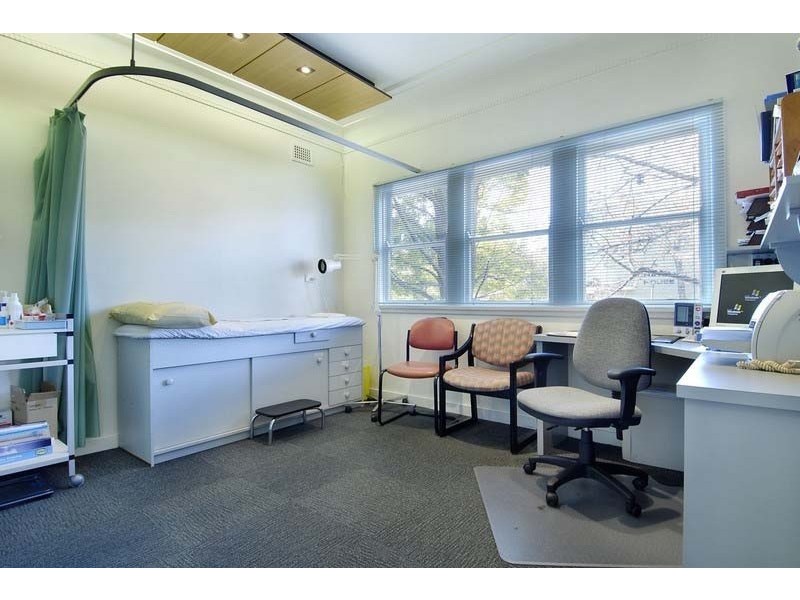 77 Cecil Ave, Castle Hill NSW 2154