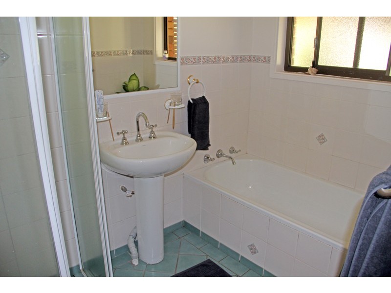 7 Barracks Close, Dubbo NSW 2830