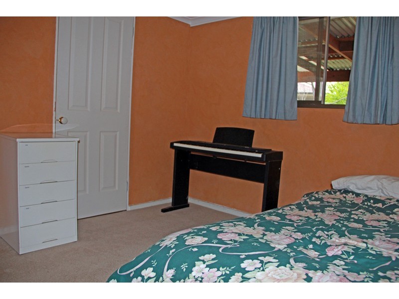 7 Barracks Close, Dubbo NSW 2830