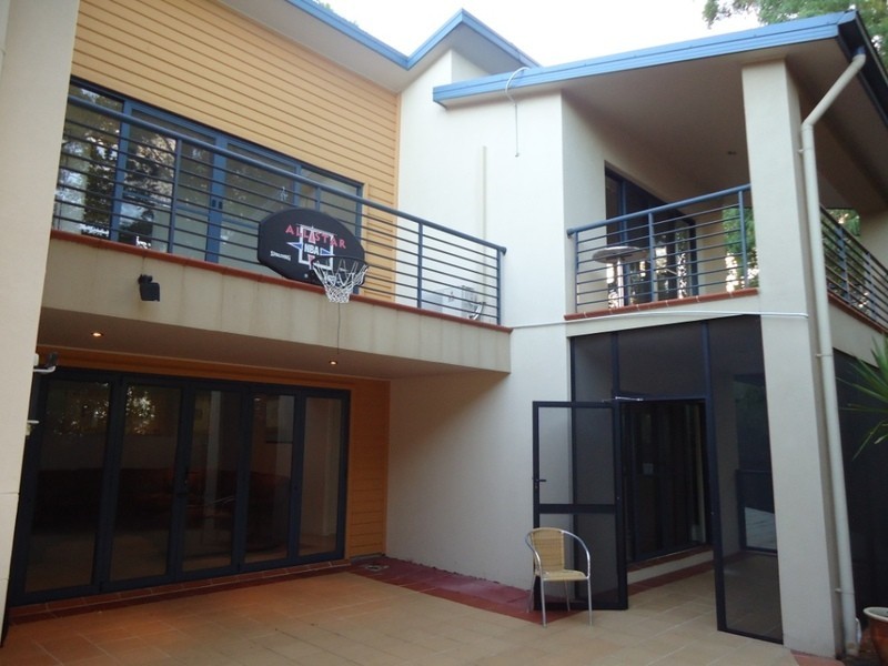 2 The Links, Robina QLD 4226