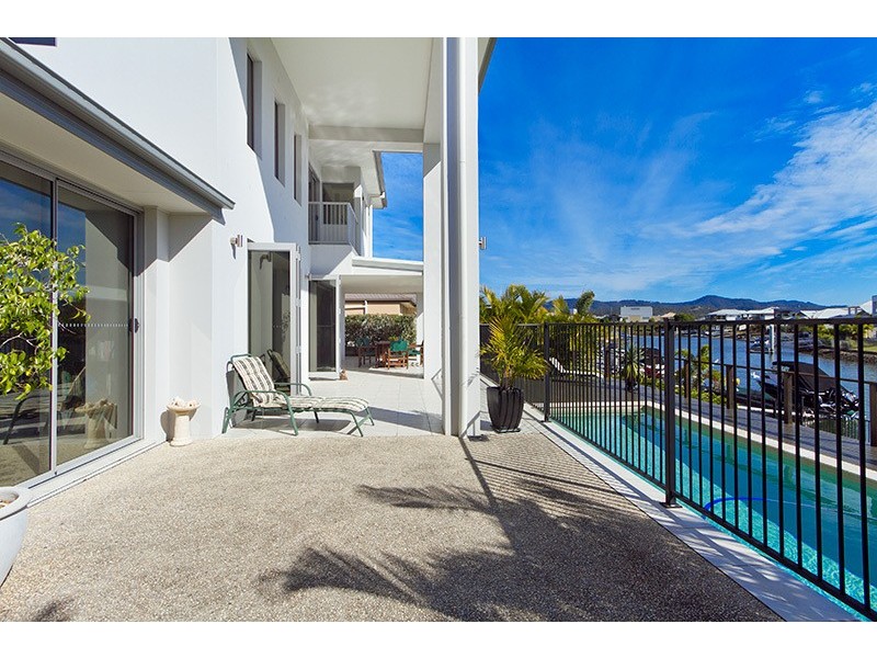 17 Southaven Drive, Helensvale QLD 4212