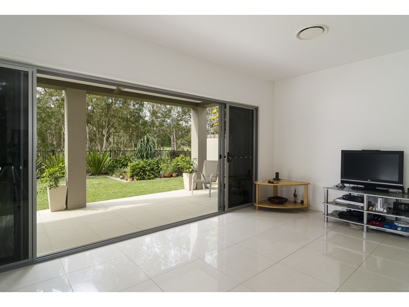 27 Hetherington Drive, Twin Waters QLD 4564