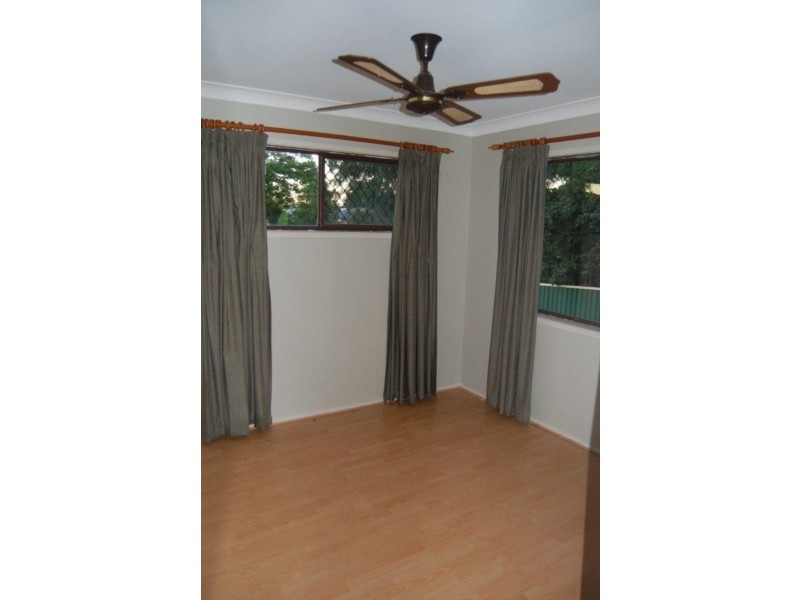 9 Nyora, Southport QLD 4215