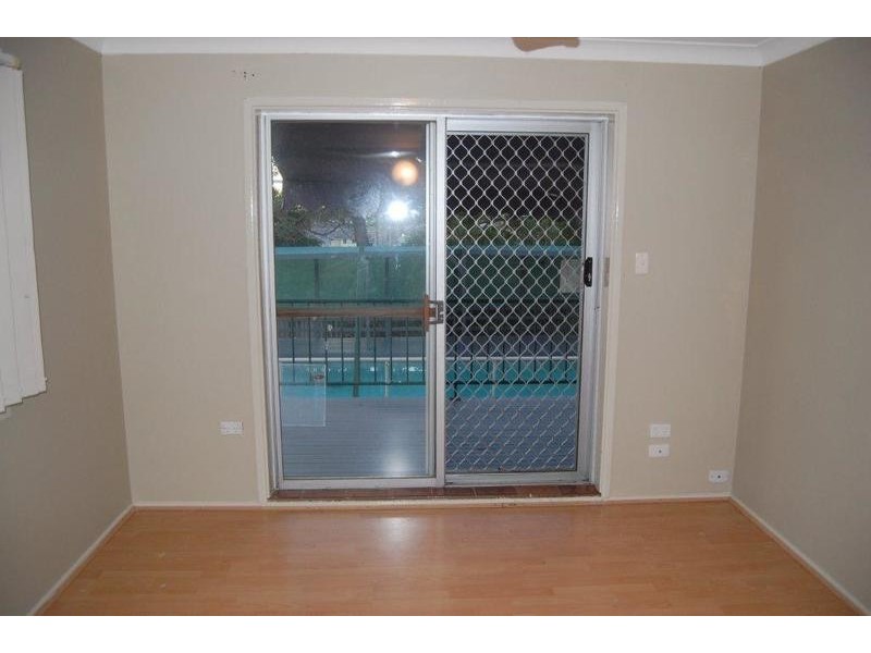 9 Nyora, Southport QLD 4215