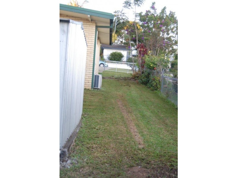 9 Nyora, Southport QLD 4215