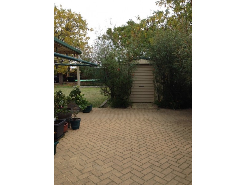 35 Bushby Street, Midvale WA 6056