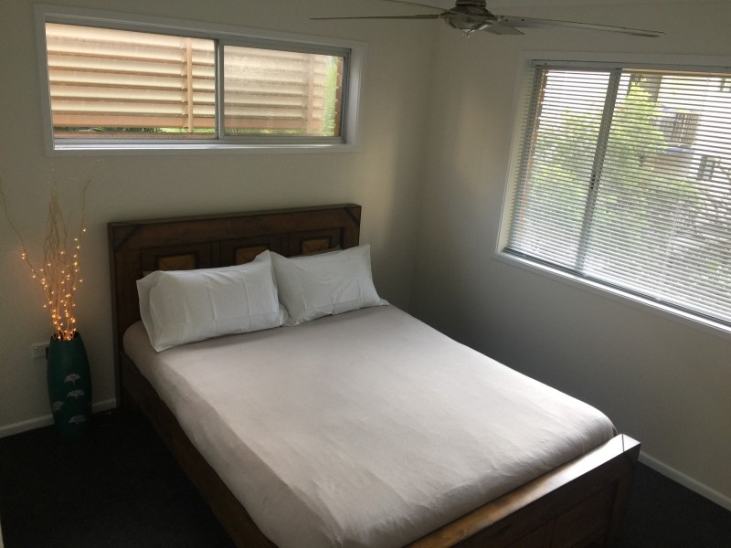 3/125 Old Burleigh Road, Broadbeach QLD 4218