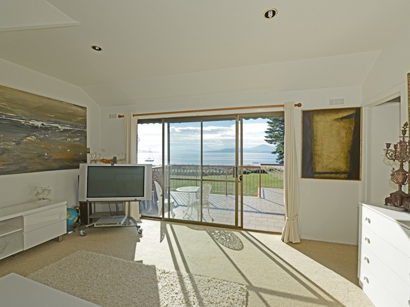 2/4 Mansell Court, Sandy Bay TAS 7005