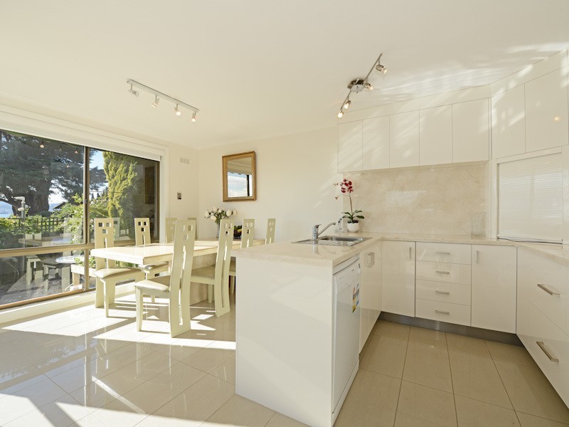 2/4 Mansell Court, Sandy Bay TAS 7005