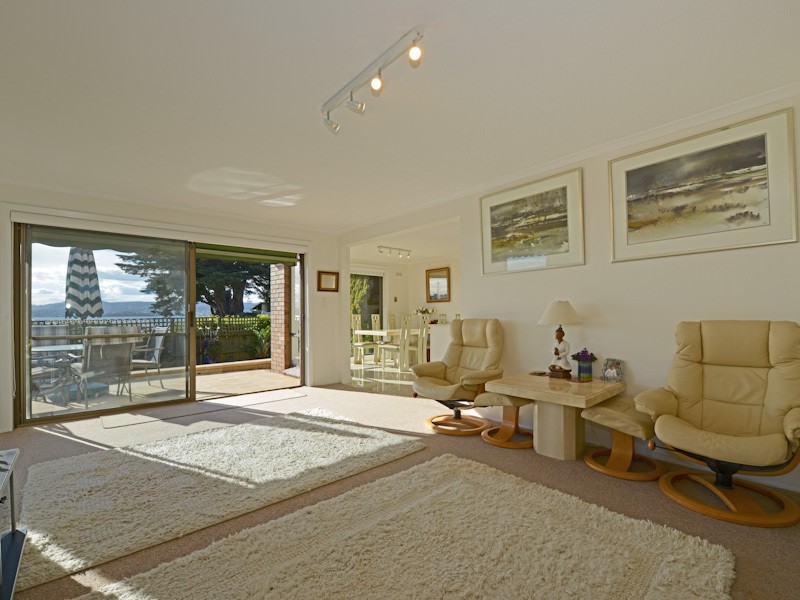 2/4 Mansell Court, Sandy Bay TAS 7005