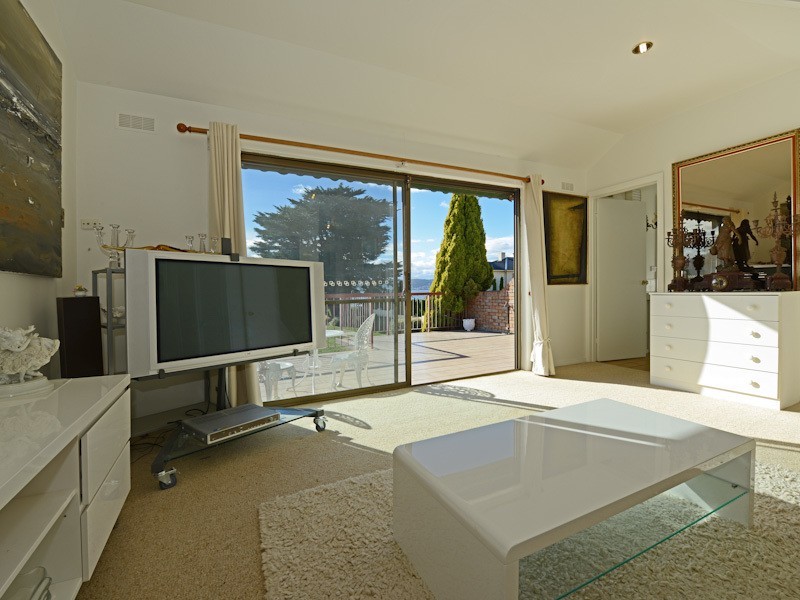 2/4 Mansell Court, Sandy Bay TAS 7005