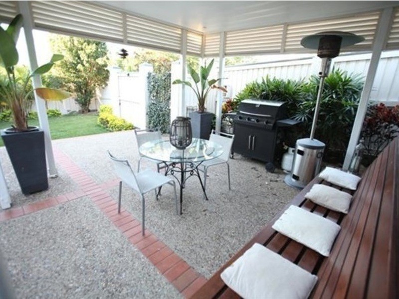 67 City View Road, Camp Hill QLD 4152