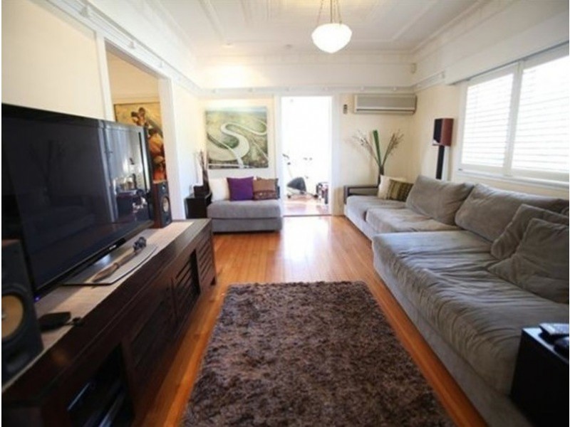 67 City View Road, Camp Hill QLD 4152